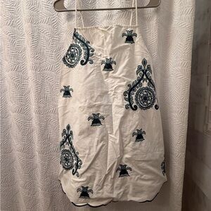 Zara White Skirt with Green Embroidery
